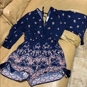 Romper Júniors size Small